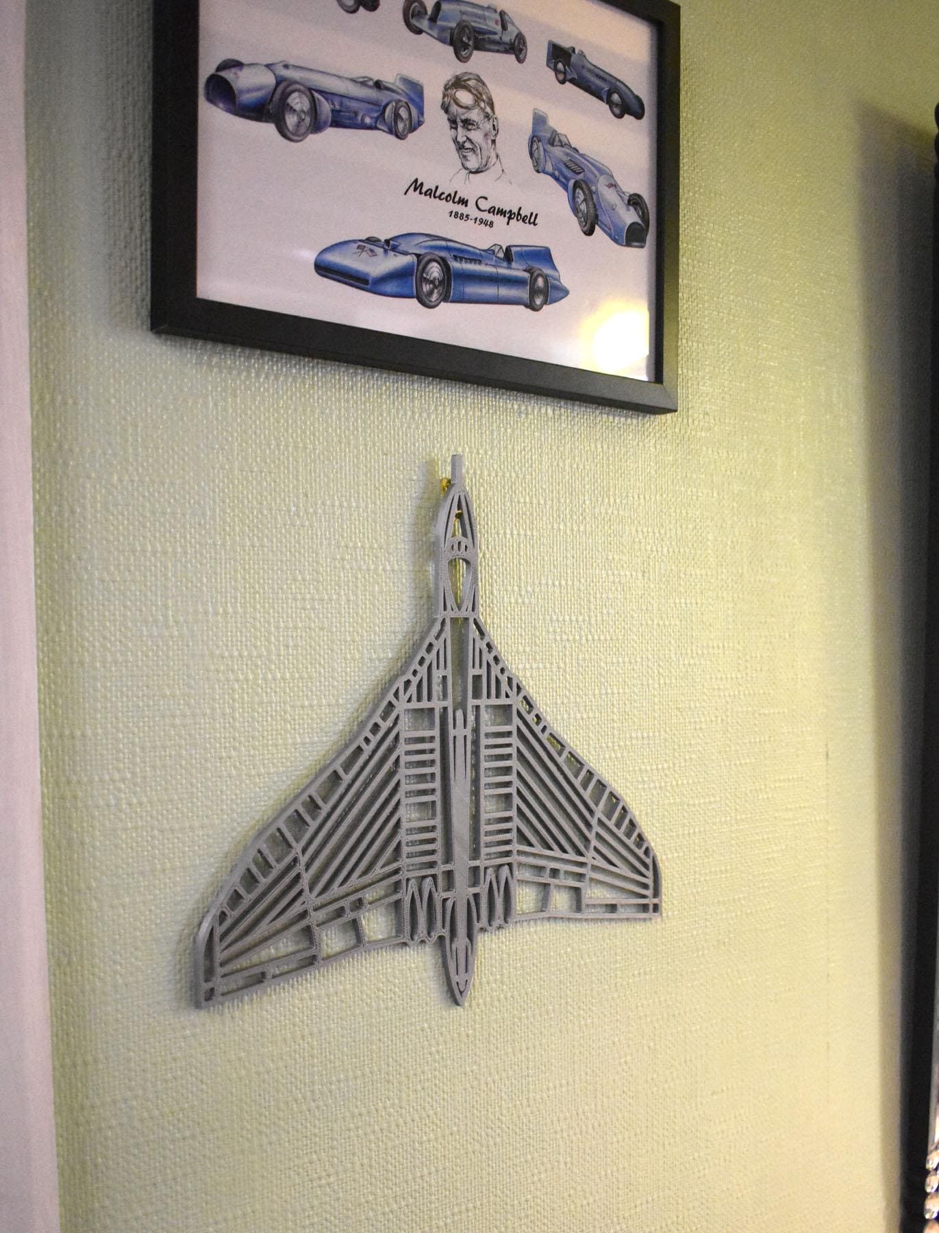 Avro Vulcan, RAF Cold War Jet Bomber Wall Art - (20cm to 40cm span)